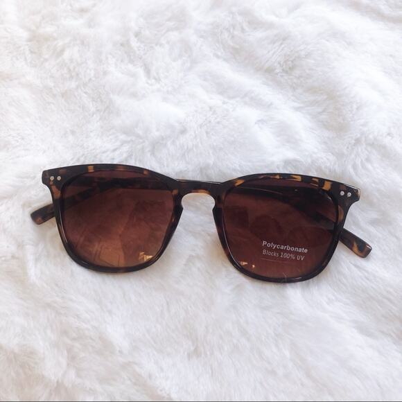 Luca Brown Classic Aviators Oval Sunglasses - Picture 2 of 10